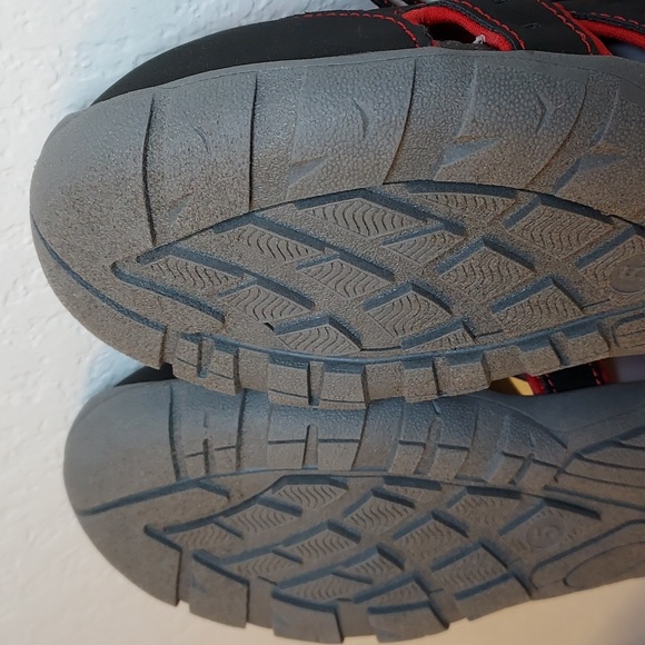 Boys Sonoma Goods For Life Whirlwind River Sandal - Picture 10 of 14